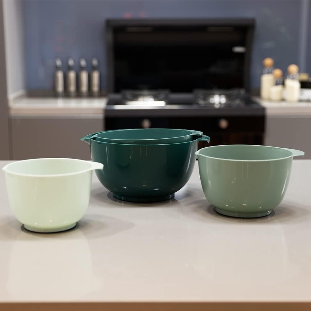 BoxedHome Green Ombre Nesting Plastic Mixing Bowl Set With Pour Spout, Microwave and Dishwasher Safe, BPA free Non-Slip Base, Set of 4 Size 1.7, 2.5, 3.5 and 4.5qt, Great for Prepping, Baking, Cooking
