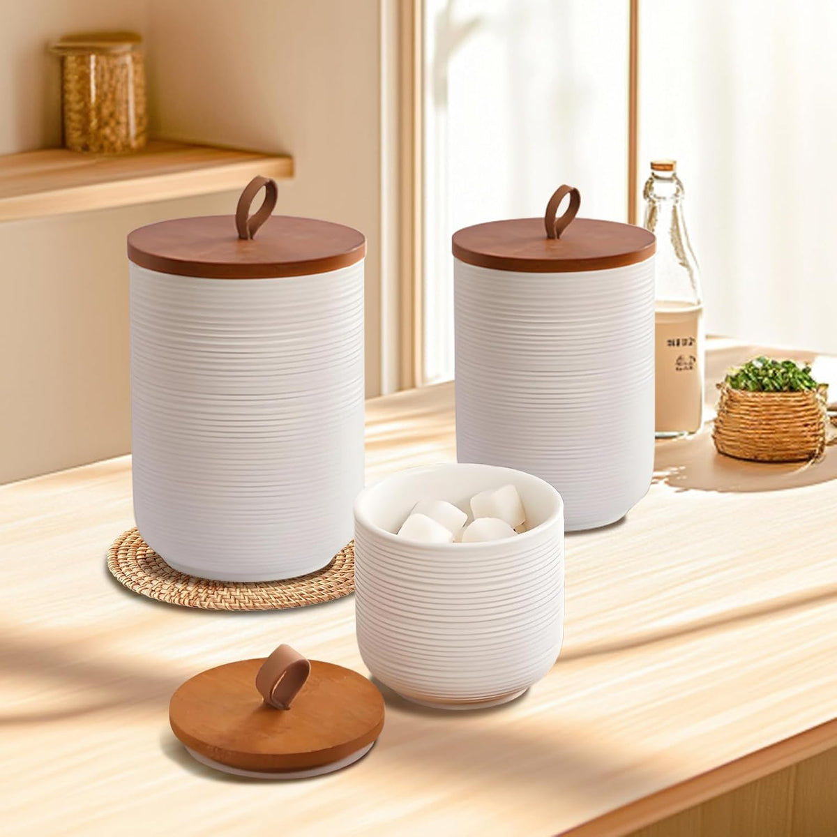 Food Storage Jar Strong Ceramic Storage Canisters with Airtight Wooden Lid,Kitchen Storage Containers for Serving Coffee Beans, Tea, Sugar, Salt, Spices (Little white)