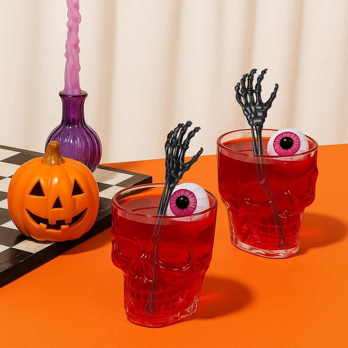 RunNico 60 Pcs 5.9''x1.5'' Halloween Skeleton Cocktail Stirrers, Reusable Skeleton Hand Swizzle Sticks, Halloween Plastic Drink Stirrer for Home Bar Horror Party Table Decorations