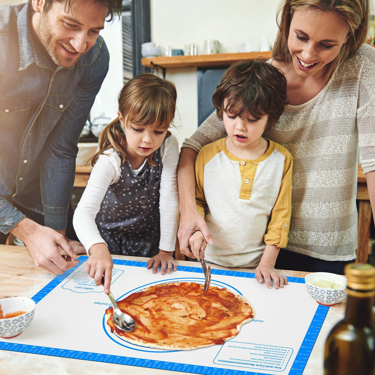 Non Stick Silicone Pastry Mat, Macaron Silicone Baking Mat for Making Pizza Cookie Bread,Pie Crust Oven Liner, Mat Non-Slip Fondant Mat Extra Large 32" x 24"
