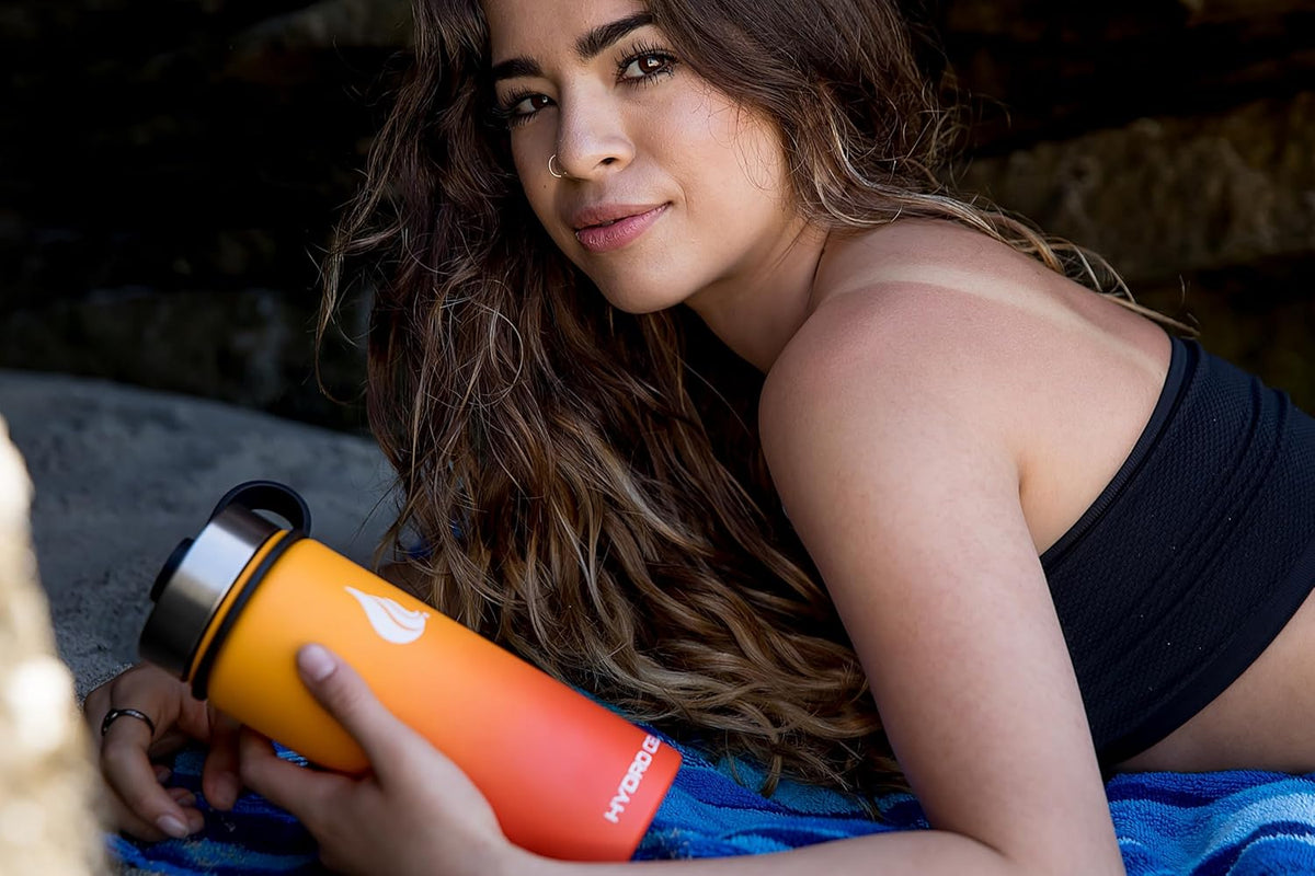 HYDRO CELL Stainless Steel Insulated Water Bottle with Straw - For Cold & Hot Drinks - Metal Vacuum Flask with Screw Cap and Modern Leakproof Sport Thermos for Adults (Red/Orange 18oz)