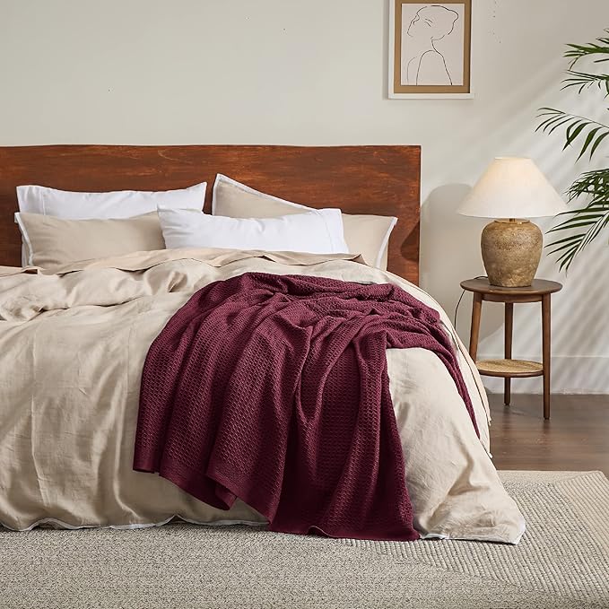 Bedsure 100% Cotton Blanket Queen Size for Bed - Breathable and Soft, Waffle Weave Blanket for Summer, Thick Cozy Fall Blankets for Women Gift, Red, 90x90 Inches