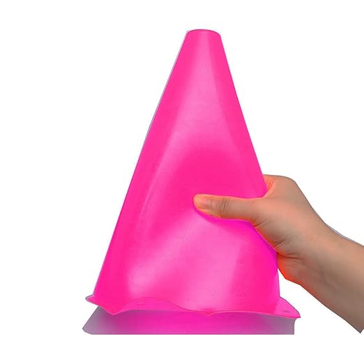 Alyoen 9 inch Traffic Cones, Plastic Sport Cones, Pink Soccer Training Cones for Outdoor Activity & Festive Events (Sets of 10/15/ 20)
