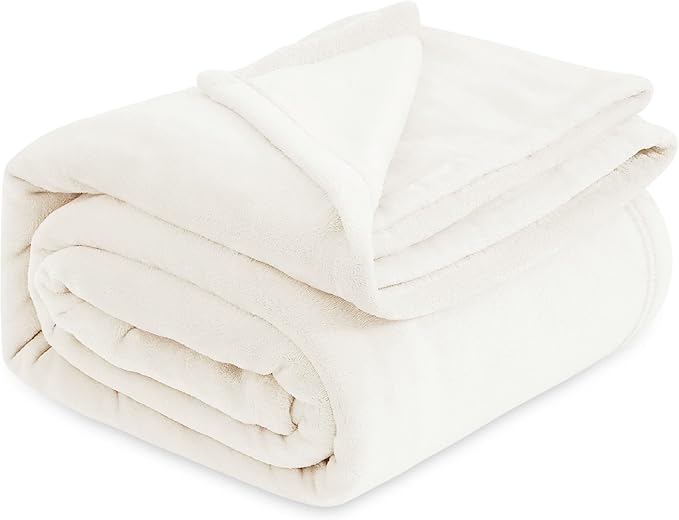 Bedsure Fleece Blankets King Size Cream - Bed Blanket Soft Lightweight Plush Cozy Fuzzy Luxury Microfiber, 108x90 inches