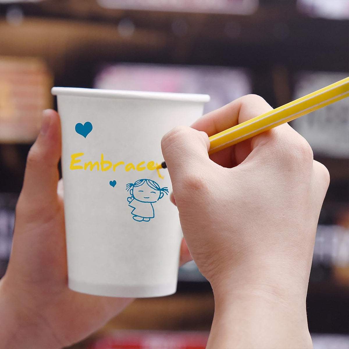 𝟐𝟏𝟎 𝐂𝐨𝐮𝐧𝐭 𝟏𝟐 𝐨𝐳 Disposable White Paper Coffee Cups, To Go Hot Cups for Coffee, Chocolate, Juice, Hot or Cold Beverage Drinking Cup Suitable for Party, Office, Travel, and Events