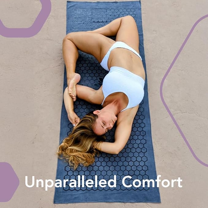 Clever Yoga Non-Slip Hot Yoga Towel – Non-Slip Grip for Hot Yoga, Sweat Absorbent, Honeycomb Silicone Grip, Stays Flat – Ideal for Pilates, Travel, Washable & Lightweight - Dark Blue