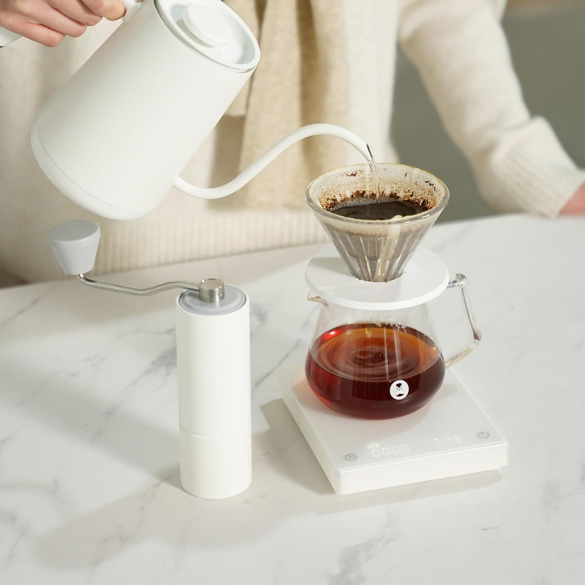 TIMEMORE Chestnut C2 Manual Coffee Grinder Capacity 25g with CNC Stainless Steel Conical Burr, Internal Adjustable Setting, Double Bearing Positioning, French Press Coffee for Hand Grinder