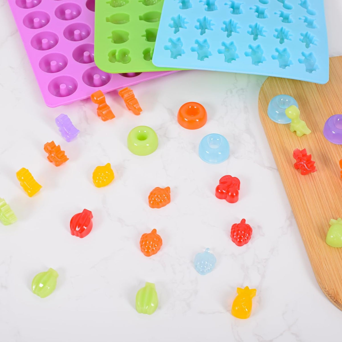Silicone Gummy Bear Molds,5Pcs Non-stick Chocolate Candy Molds with 2 Droppers Including Mini Dinosaur, Bear Shape, Hearts, Fruit and Mini Donut
