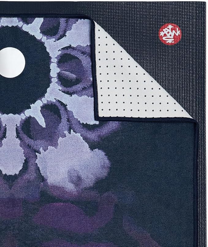 Manduka Yogitoes Yoga Towel – Rubber Grip Dots Non-Slip Bottom, Quick Dry Fitness Towel for Hot Yoga, Pilates, Exercise