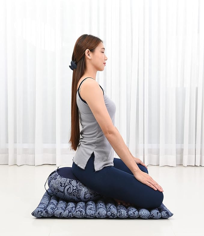 Leewadee Meditation Cushion Set – 1 Round Zafu Meditation Pillow and 1 Square Roll-Up Zabuton Meditation Mat, Pillows Bundle Filled with Kapok