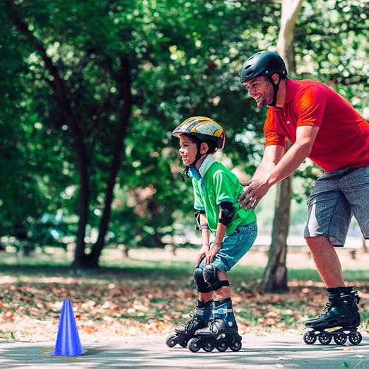 Alyoen 9 inch Traffic Cones, Plastic Sport Cones, Blue Soccer Training Cones for Outdoor Activity & Festive Events (Sets of 10/15/ 20)