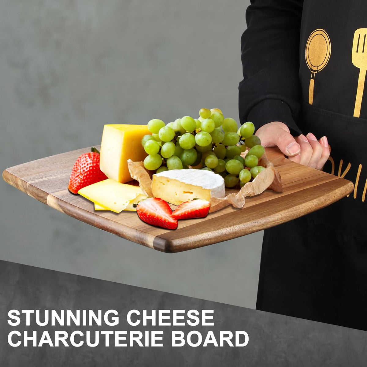 Large Wooden Charcuterie Boards Acacia Wood Cutting Boards for Kitchen Meat Chopping Board Bread Serving Cheese Board Decorative Big Cutting Board With Handle Butcher Block Food Tray Cheese Platter