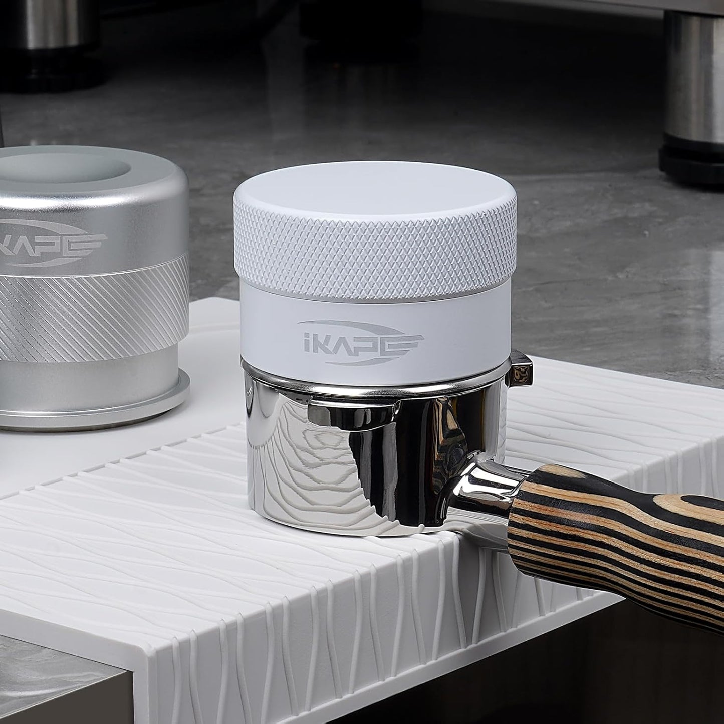 IKAPE 51MM Coffee Distributor, Gravity Adaptive Espresso Distributor Fits All 51MM Espresso Portafilter, Compatible with 51MM Delonghi Bottomless Portafilter (White)