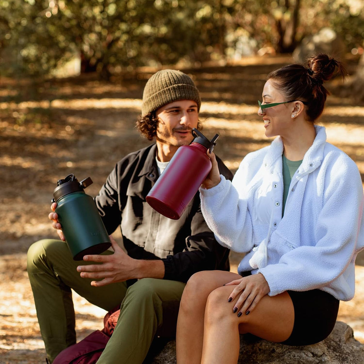 BJPKPK 87oz Insulated Water Bottle, Dishwasher Safe 2/3 Gallon Water Bottle with Ergonomic Handle, BPA Free Leak Proof Water Jug, Stainless Steel Metal Water Bottle with Anti-slip Bottom,Marshmallow