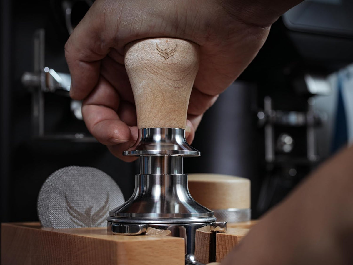 58 mm Tamper Auto-Leveling and Calibrated Spring Loaded Design Stainless Steel Ripple Base 58mm Espresso Tamper Tool with 20lb / 25lb / 30lbs Replacement Springs