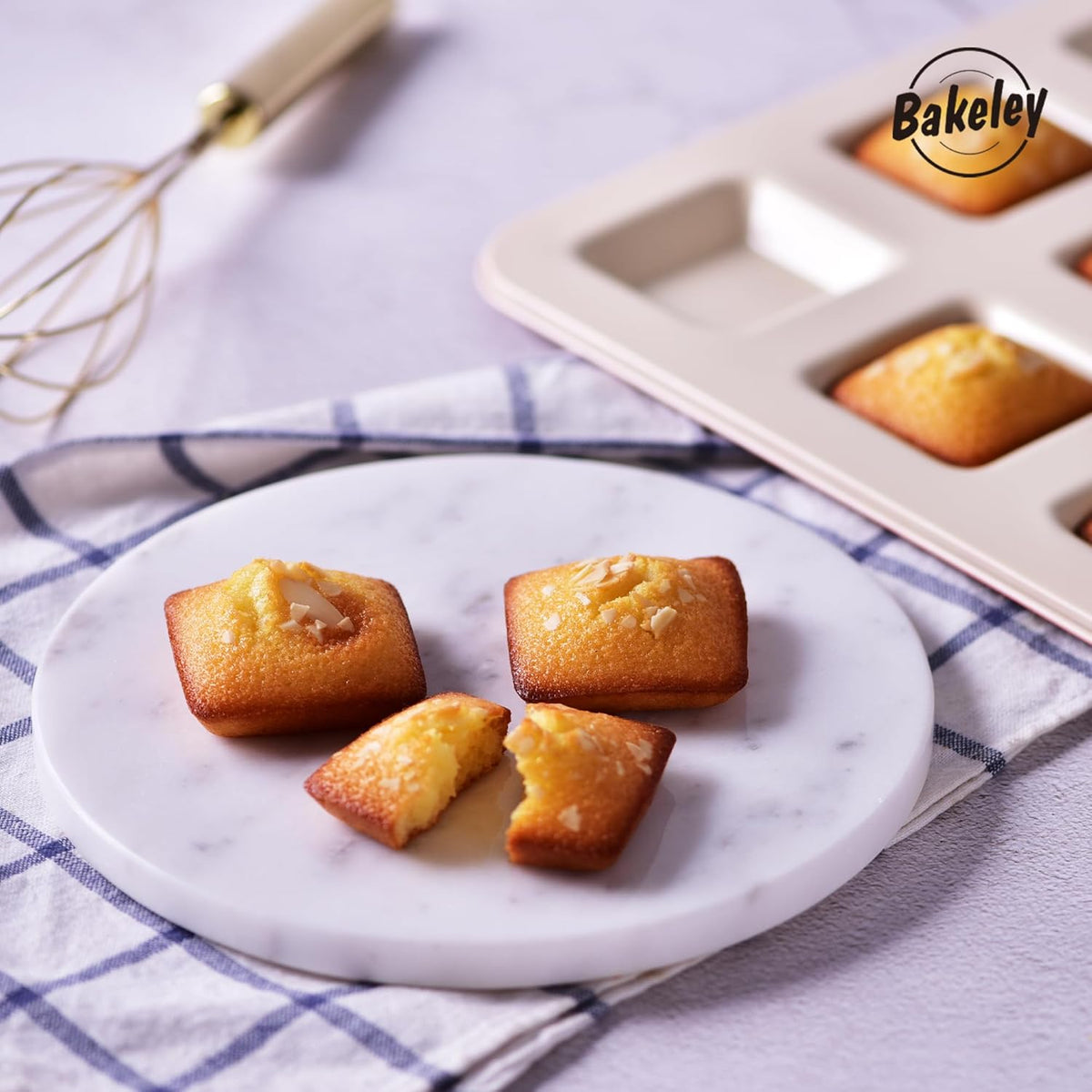 Financier Cake Pan, 9-Cavity Non-Stick Square Muffin Pan Biscuits Cookies Bakeware for Oven Baking (Champagne Gold)