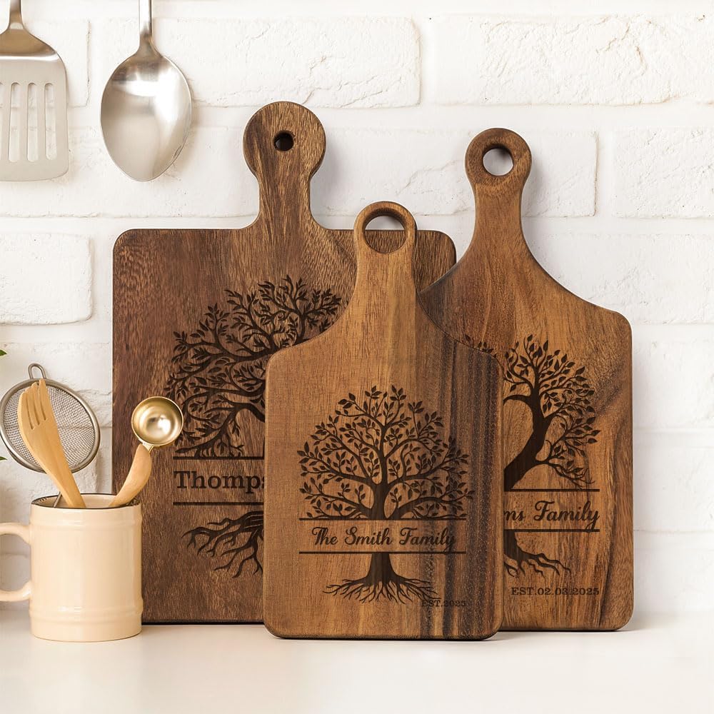 callie Personalized Family Cutting Board, Wooden Engraved Cheese Food Serving Tray Platter with Grip Handle, Housewarming Gifts (S, M, L)