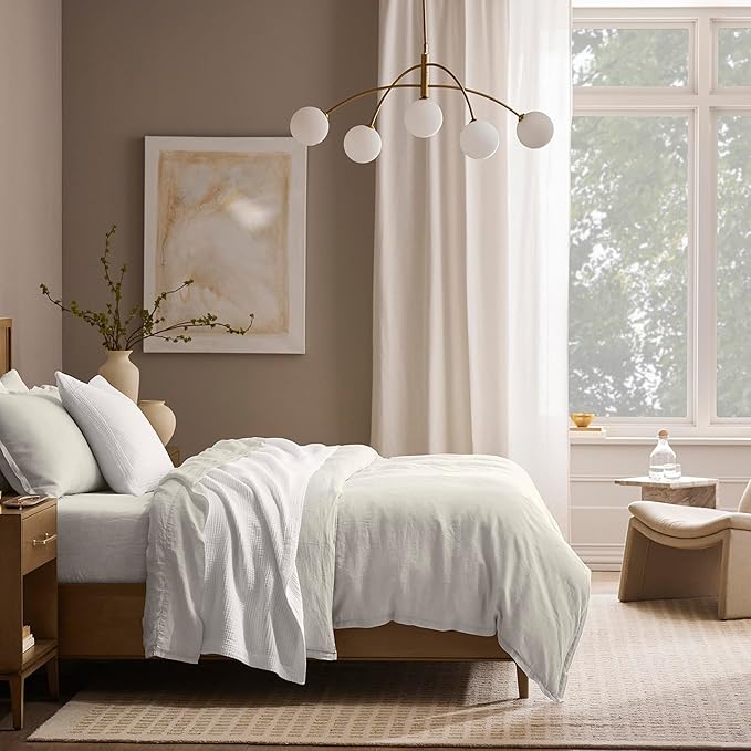 BOLL & BRANCH Dream Bed Blanket - Full/Queen, White - Luxury 100% Organic Cotton - Soft, Lightweight and Breathable - Cloud-Like Touch