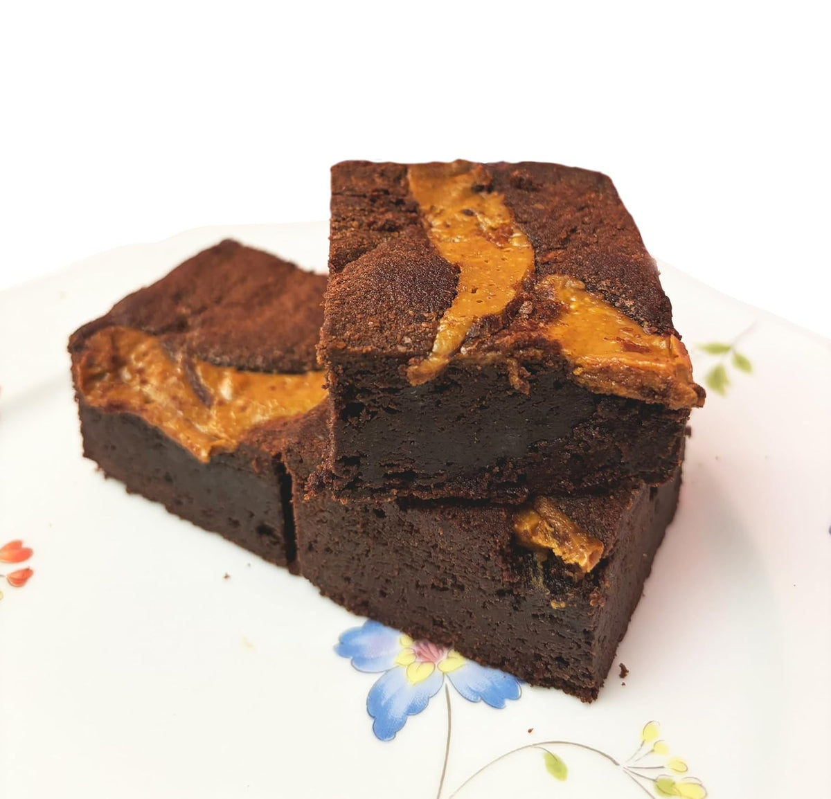 Ruth’s Peanut Butter Swirl Cake Style Brownies 4 Dozen – Gourmet Baked Treats | Delicious Gift with The Finest Ingredients | Guaranteed to Arrive Fresh
