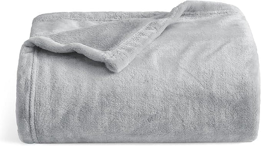 Bedsure Twin XL Fleece Blanket Dorm Bedding - Lightweight Soft Cozy Blankets for Bed, Sofa, Couch, Travel, Camping,Light Grey, 66"x90"