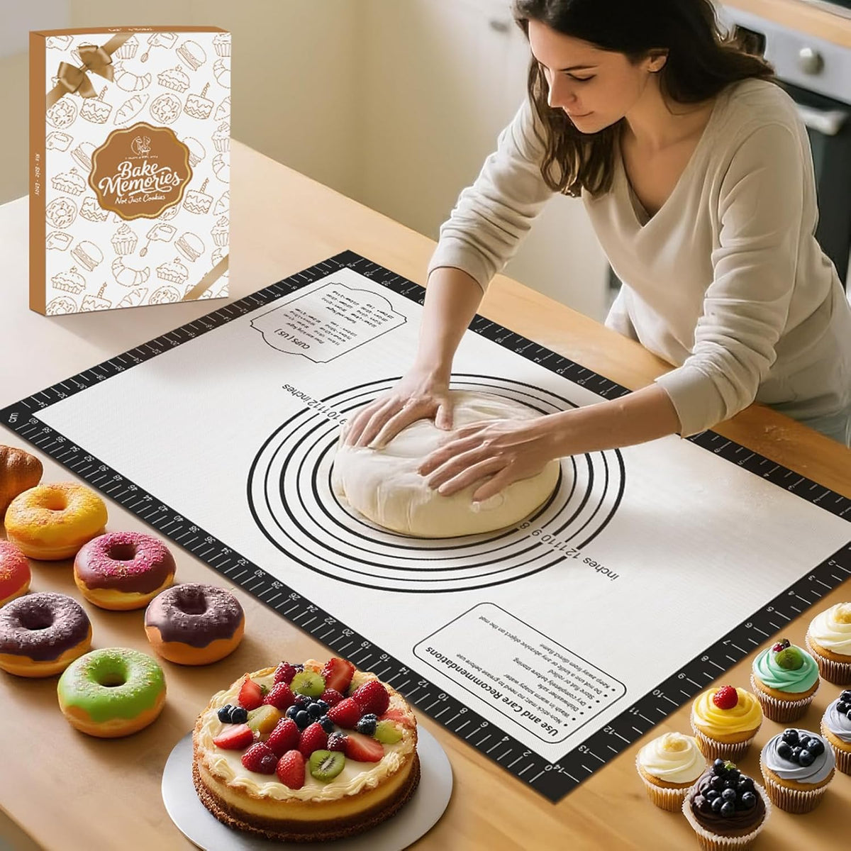 Silicone Pastry Mat for Dough Rolling, Non Stick Silicone Mat for Baking Bread, Pizza, Cookies, Macaron, Silicone Baking Mats with Measurements, Non-slip and Reusable Silicone Mat for kitchen Counter