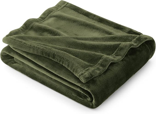 Bedsure Fleece Throw Blanket Olive Green - 300GSM Blankets for Couch, Sofa, Bed, Soft Lightweight Plush Cozy Throws for Toddlers, 50x60 inches