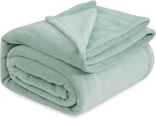 Bedsure Fleece Blanket California King Sage Green - Lightweight Plush Fuzzy Cozy Soft Bed Blankets, 102x96 inches