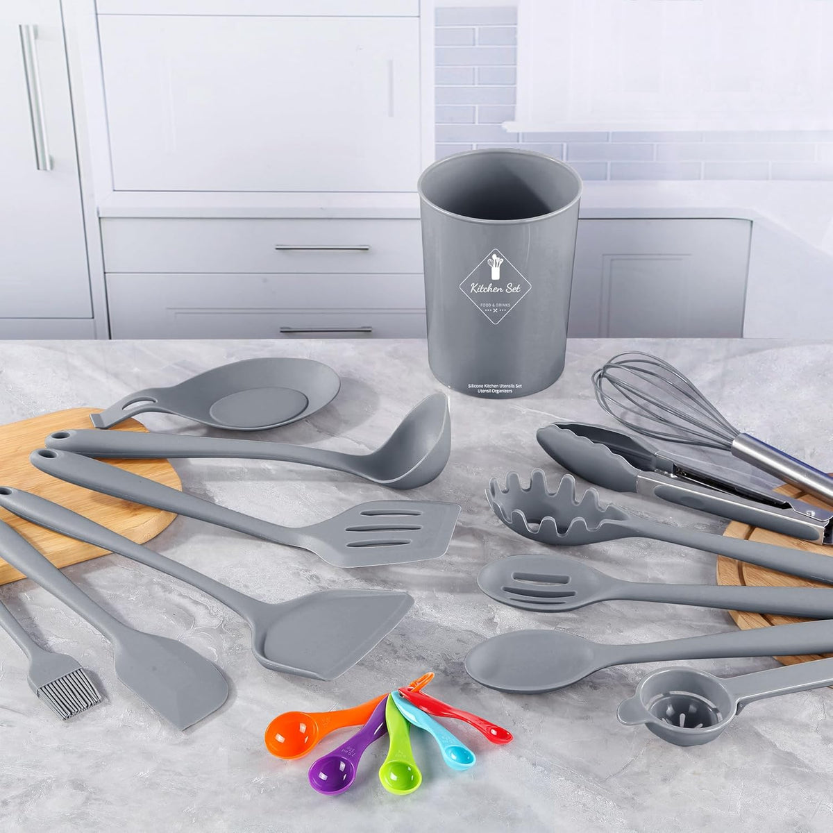 18 Pcs Cooking Utensils Set, Kitchen Utensils Set with Utensil Holder, 446°F Heat Resistant Silicone Spatula Set, Kitchen Gadgets Tools Set for Nonstick Cookware BPA FREE
