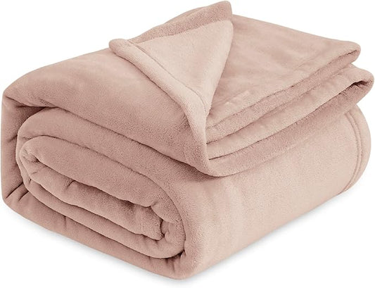 Bedsure Fleece Blankets Queen Size Dusty Pink - Bed Blanket Soft Lightweight Plush Fuzzy Cozy Luxury Microfiber, 90x90 inches