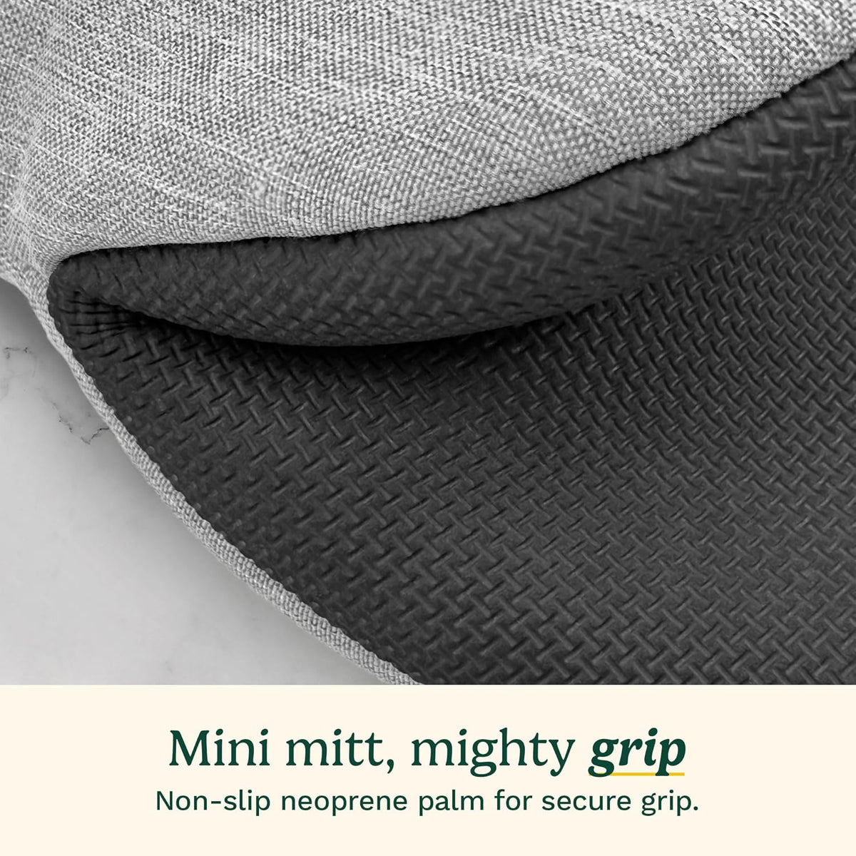 Cuisinart Mini Oven Mitts – 5.5” x 7” Heat-Resistant Kitchen Mitts for Oven with Non-Slip Neoprene Palm, Cotton Filling, and Fabric Loop – Durable Oven Mitt Set for Cooking & Baking (Light Gray)