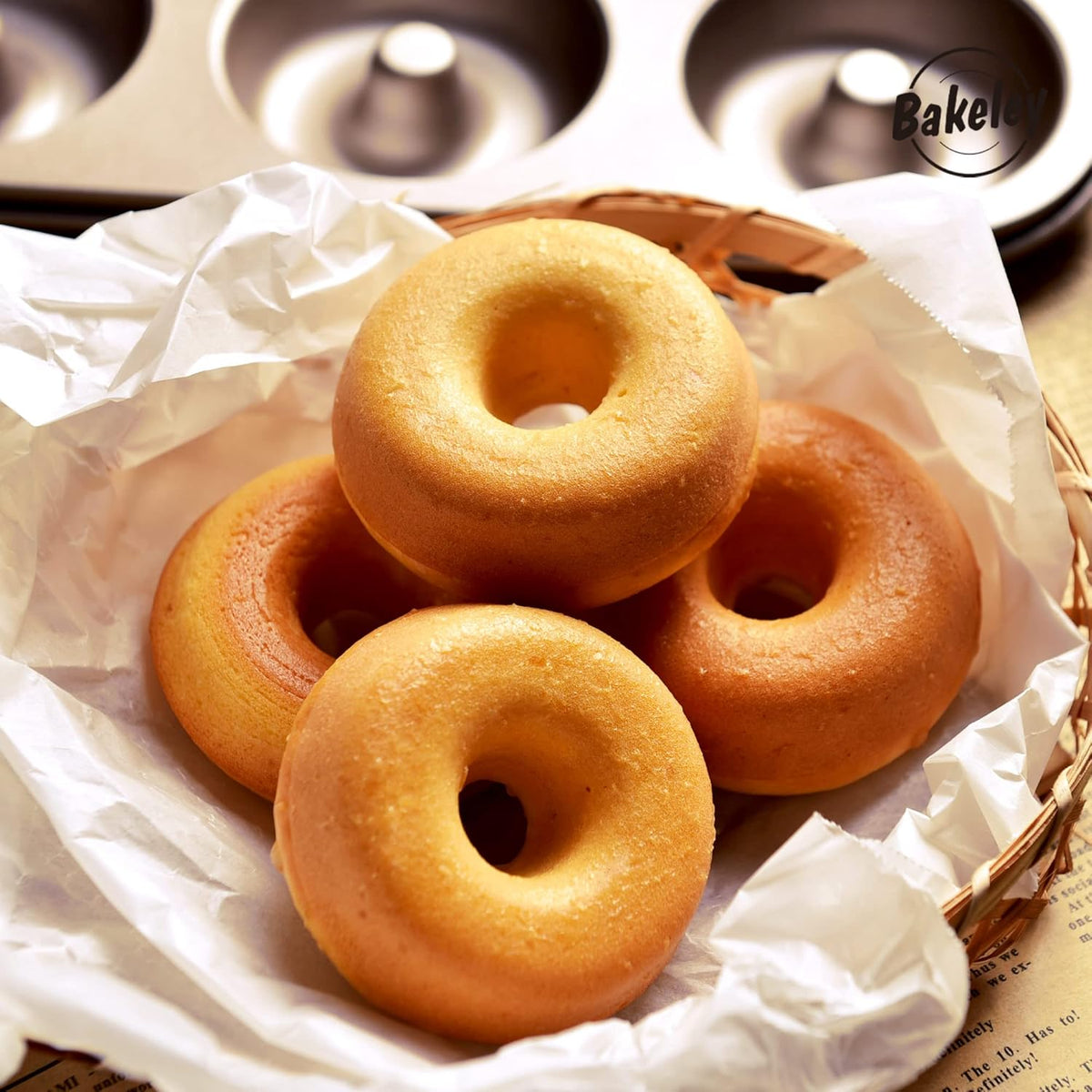 Donut Pan Cake Mold, 6-Cavity Non-Stick Ring Doughnut Bakeware for Oven Baking (Champagne Gold)