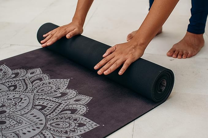 YOGA DESIGN LAB | The Combo Yoga Mat | 2-in-1 Mat+Towel | Eco Luxury | Ideal for Hot Yoga, Power, Bikram, Ashtanga, Sweat | Studio Quality | Includes Carrying Strap!