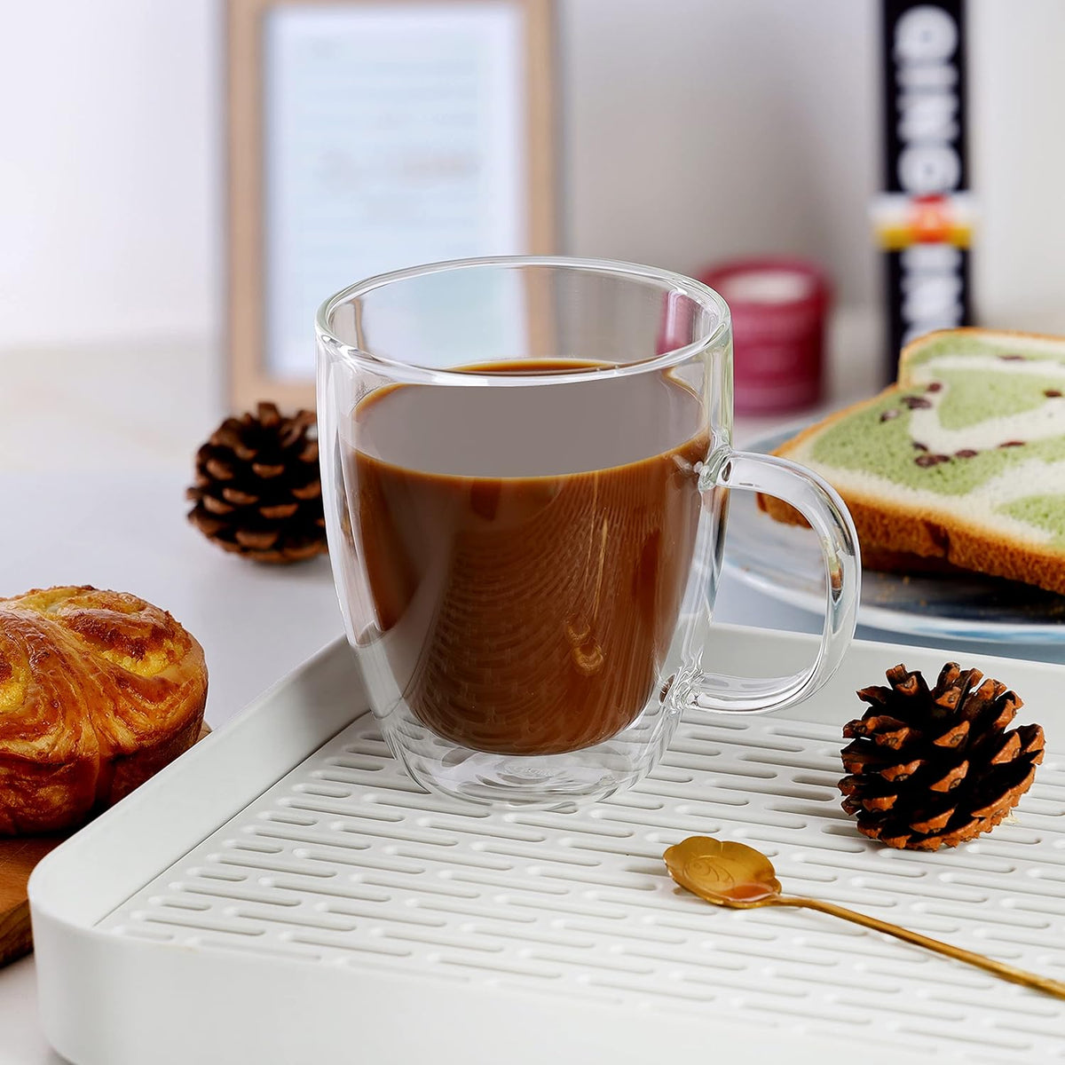 CNGLASS Large Glass Coffee Mugs 17oz,Double Walled Insulated Clear Coffee Cups with Handle,Clear Espresso Mugs for Cappuccino,Latte,Tea Bags,Hot and Cold Beverages,Set of 4