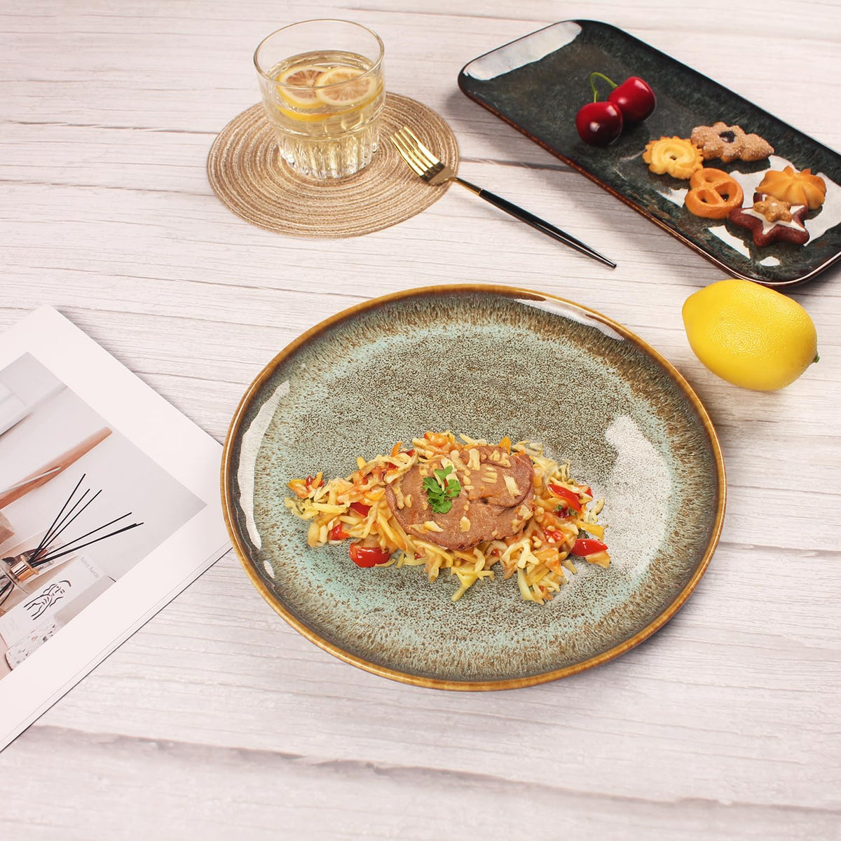 Ceramic Dinner Plates Dish Set,Set of 4,for Lunch snacks -Microwave Oven & Dishwasher Safe,Scratch Resistant,Dinnerware Kitchen Porcelain Serving Dishes 10 Inch Round
