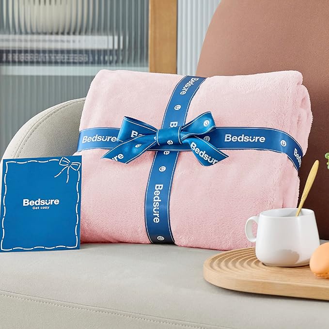 Bedsure Fleece Blanket Twin Size Pink - 300GSM Lightweight Plush Fuzzy Cozy Soft Blanket for Bed, Sofa, Couch, Travel, Camping, 60x80 inches
