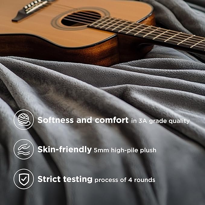 Bedsure Fleece Throw XL Blanket for Couch - 300GSM Soft Lightweight Plush Cozy Blankets for Travel, Grey, 50x70 inches