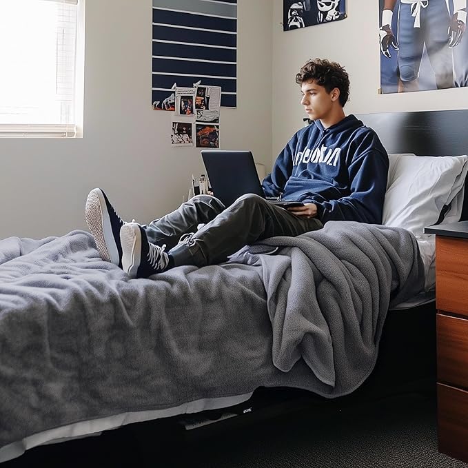 Bedsure Fleece Throw XL Blanket for Couch - 300GSM Soft Lightweight Plush Cozy Blankets for Travel, Grey, 50x70 inches