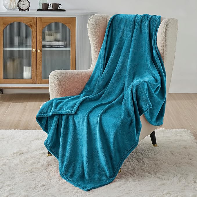 Bedsure Twin XL Fleece Blanket Dorm Bedding - Lightweight Soft Cozy Blankets for Bed, Sofa, Couch, Travel, Camping, Teal Blue, 66"x90"