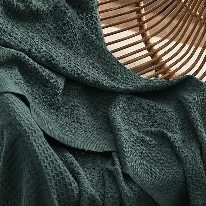 Bedsure 100% Cotton Blanket Queen Size for Bed - Breathable and Soft, Waffle Weave Blanket for Summer, Thick Cozy Fall Blankets for Women Gift, Dark Green, 90x90 Inches