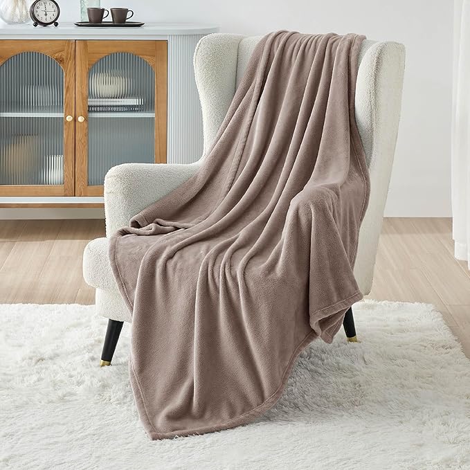 Bedsure Fleece Blankets Twin Size Mocha Brown - 300GSM Lightweight Plush Fuzzy Cozy Soft Blanket for Bed, Sofa, Couch, Travel, Camping, 60x80 inches