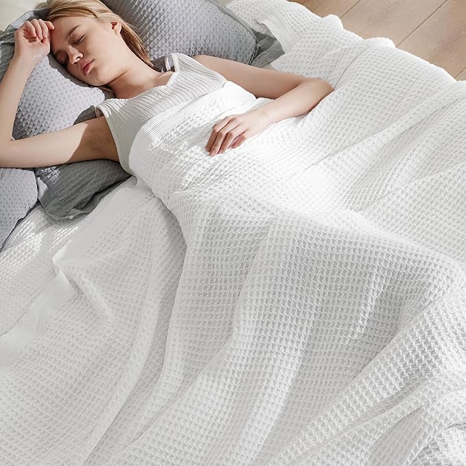 Bedsure 100% Cotton Large Blanket Oversized King for Bed - Breathable Thick Waffle Weave Blanket for Summer, Couch Cover, White, 120x94 inches