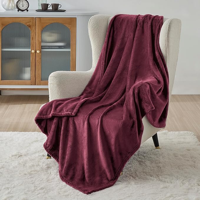 Bedsure Fleece Blanket Twin Size Burgundy - 300GSM Lightweight Plush Fuzzy Cozy Soft Warm Blanket for Bed, Sofa, Couch, Travel, Camping, 60x80 inches