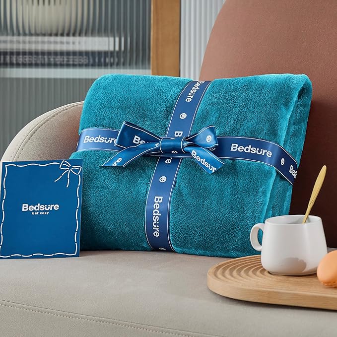 Bedsure Fleece Blankets King Size Teal - Bed Blanket Soft Lightweight Plush Cozy Fuzzy Luxury Microfiber, 108x90 inches