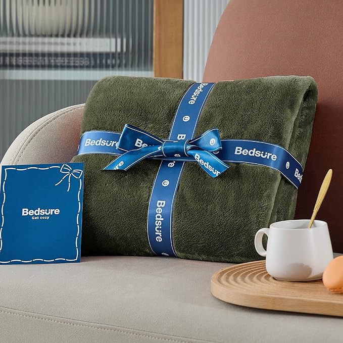 Bedsure Fleece Blanket Twin Size Olive Green - 300GSM Lightweight Plush Fuzzy Cozy Soft Warm Blanket for Bed, Sofa, Couch, Travel, Camping, 60x80 inches