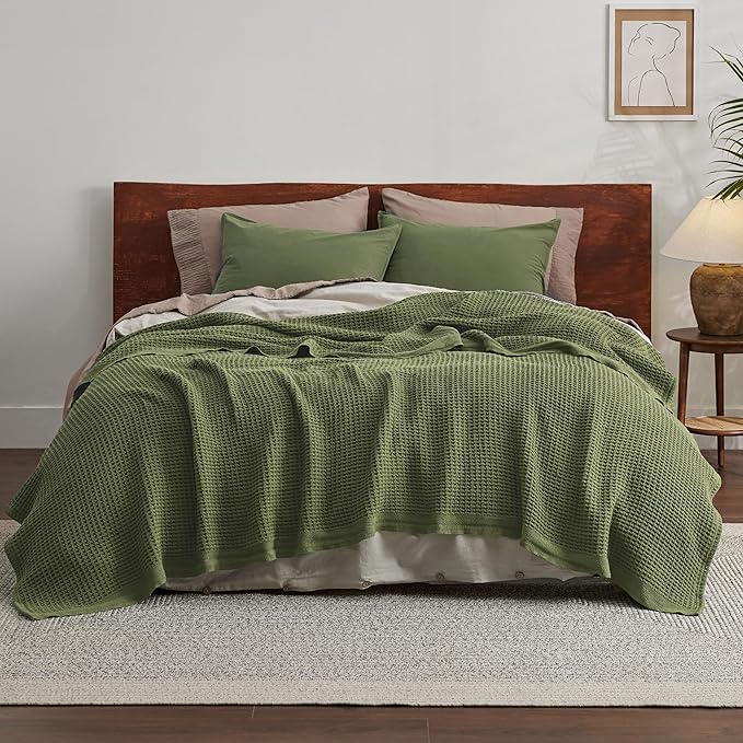 Bedsure 100% Cotton Blanket Queen Size for Bed - Breathable and Soft, Waffle Weave Blanket for Summer, Thick Cozy Fall Blankets for Women Gift, Olive Green, 90x90 Inches
